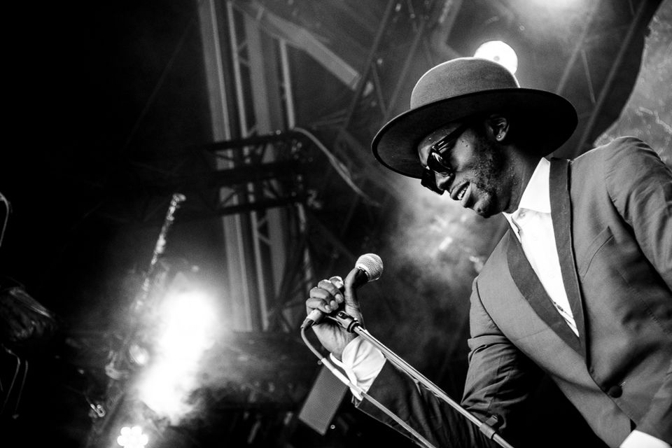 Baloji: ‘Een echte muzikant is altijd met muziek bezig’
