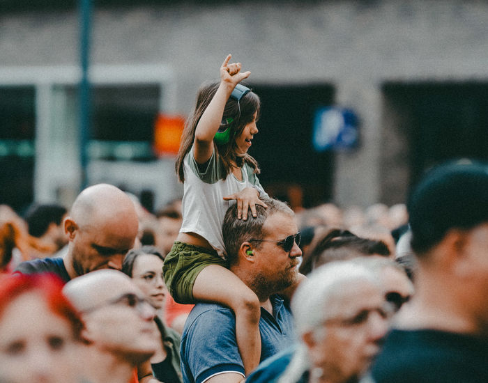 Genk On Stage betaalt je babysit