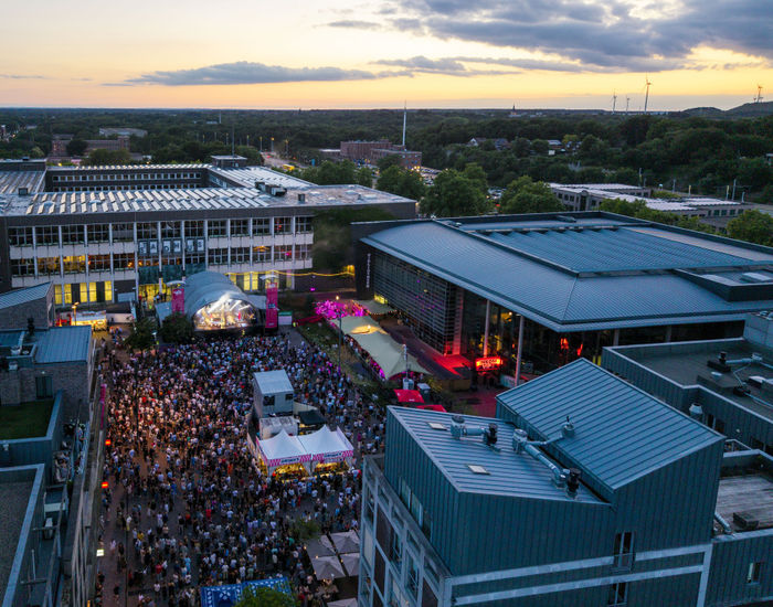 Genk On Stage voegt Triggerfinger, ’t Hof van Commerce en 35 nieuwe namen toe