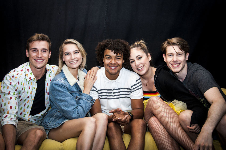 Ghost Rockers beantwoorden vragen van jonge fans