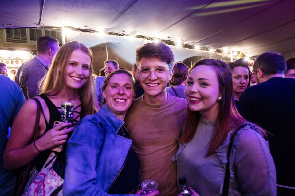 WIN DRANK- EN FOODBONNEN VOOR GENK ON STAGE!